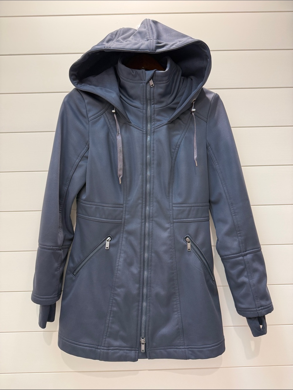 Zella Hooded Softshell Jacket in Slate Blue